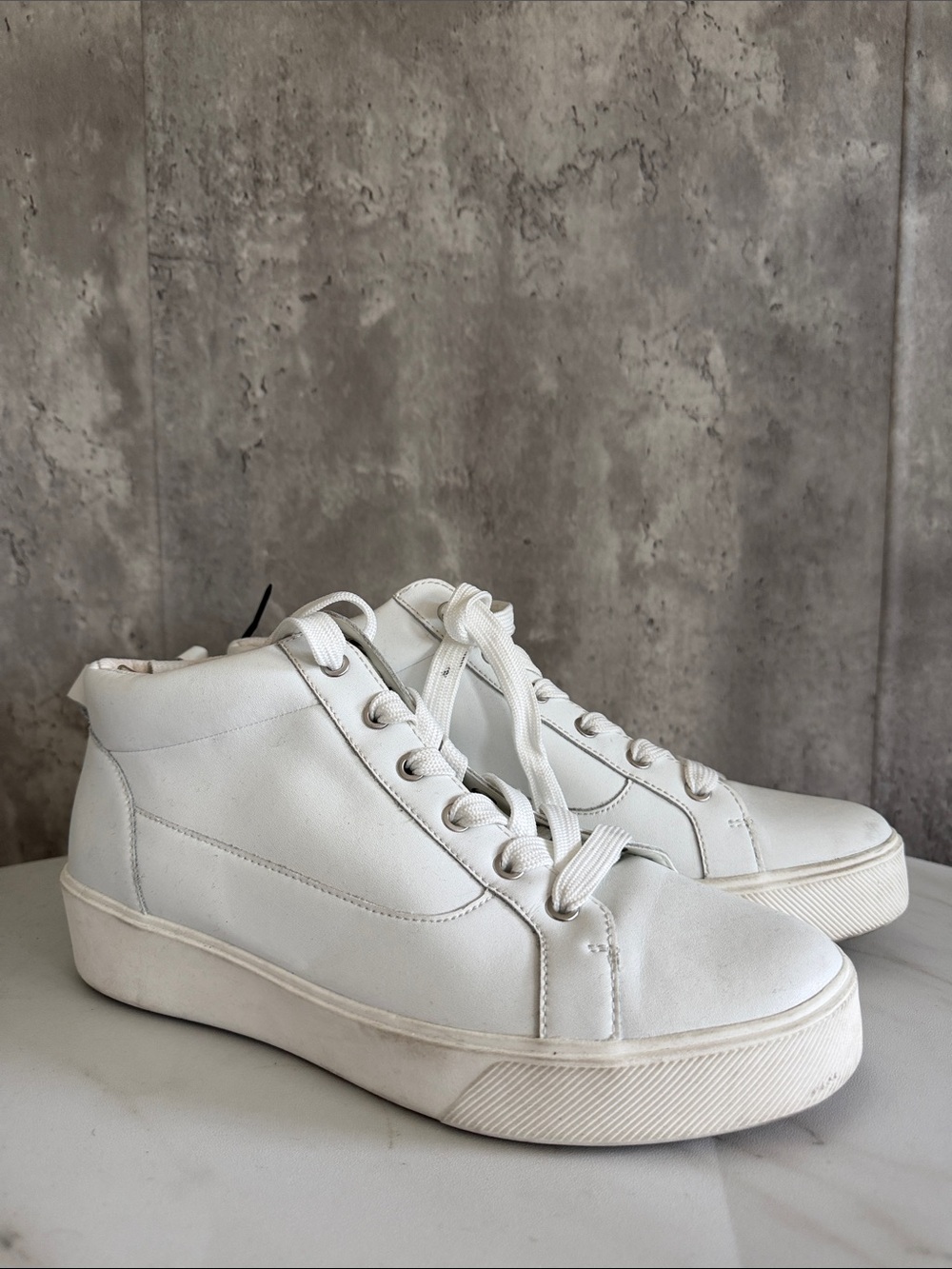 Naturalizer Morrison White High-Top Casual Sneakers 10.5 women’s